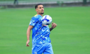 Hoàng Hên tập sung mãn, quyết cùng tuyển Việt Nam hạ Malaysia