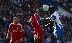 Konate mắc sai lầm sơ đẳng khiến Liverpool thủng lưới