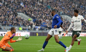 Hàng thủ mơ ngủ báo hại Chelsea trong trận thua thảm Everton