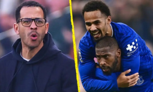 Chuyên gia đòi Chelsea sa thải Liam Rosenior ngay lập tức