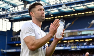 Gary Cahill thừa nhận cạn kiệt kiên nhẫn với Robert Sanchez