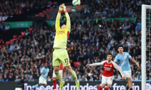 Arteta kiên quyết bảo vệ Kepa sau sai lầm ở chung kết