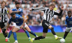 8 bài toán hóc búa chờ Newcastle giải quyết sau tuần lễ thảm họa