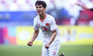 Nhắm top 100, Văn Khang quyết hạ gục Malaysia