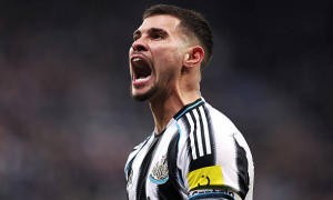 Vụ Bruno Guimaraes chỉ là màn tung hỏa mù của Man Utd?