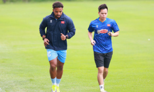 Xuân Son nỗ lực hồi phục chấn thương tại tuyển Việt Nam