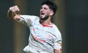 Tại sao tuyển Việt Nam cần mở cửa cho các cầu thủ 'khổng lồ'?