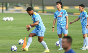 Xuân Son bình phục chấn thương trước trận gặp Bangladesh