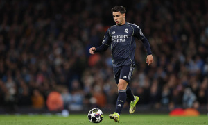 Brahim Diaz rũ bùn đứng dậy để rực sáng tại Real Madrid