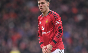 Ugarte quyết bám trụ Man Utd bất chấp nguy cơ bị thanh lý