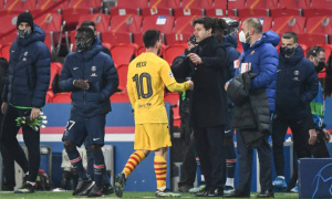 Pochettino công kích Henry vì bịa đặt vụ Messi