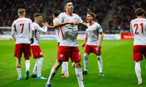 Ngược dòng hạ Albania, Ba Lan tiến sát vé dự World Cup