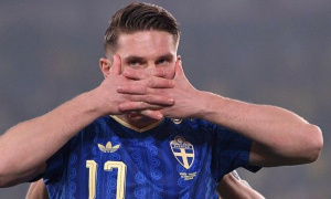 Arsenal mở cờ trong bụng khi Gyokeres lập hat-trick