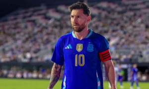 Scaloni thừa nhận Messi chưa chốt khả năng dự World Cup 2026