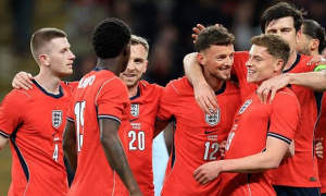 3 nguyên nhân khiến Anh bị Uruguay cầm hòa