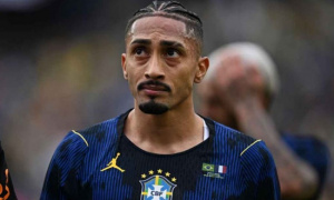 Barcelona mất Raphinha 5 tuần trước thềm đại chiến Atletico