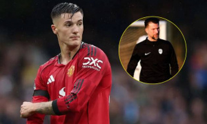 Bức xúc vụ Sesko, HLV Slovenia gửi cảnh báo tới MU