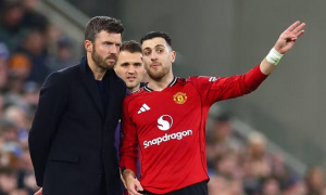 Dalot chỉ ra khác biệt giữa Carrick và Ruben Amorim