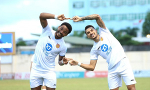 Lần đầu Việt Nam và Malaysia đọ sức bằng sao nhập tịch