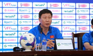 Cách HLV Kim Sang-sik giải mã Malaysia ở thế chân tường