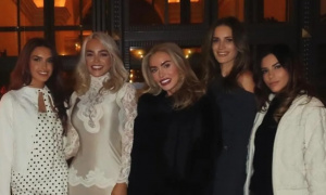 Dàn WAGs tuyển Anh đi chuyên cơ, mở tiệc xa hoa ở Ý