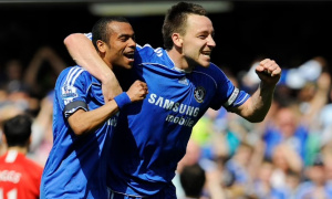 Ashley Cole muốn đưa John Terry về làm trợ lý tại Cesena
