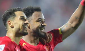 CĐV Đông Nam Á nể phục bộ đôi Xuân Son, Hoàng Hên của Việt Nam