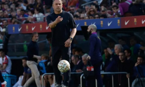 Hai tháng định đoạt thành bại của Hansi Flick tại Barcelona