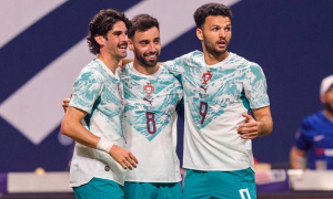 Bruno Fernandes gửi lời cảnh báo tới Ngoại hạng Anh