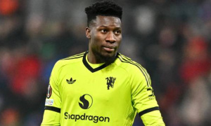 Sáng cửa dự Cúp C1, MU thêm đau đầu vì lương của Onana