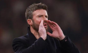 Sự khác biệt chiến thuật giúp Carrick lột xác Man Utd