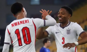 Những 'người thừa' Arsenal rực sáng trong màu áo U21 Anh