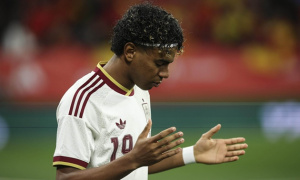 Lamine Yamal vạch trần nỗi xấu hổ của bóng đá Tây Ban Nha