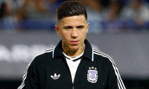 Chelsea tin việc bán Enzo Fernandez không là thảm họa