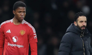 Chido Obi có phải nạn nhân của Ruben Amorim tại MU?