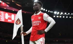 Giải mã sự chững lại của Bukayo Saka tại Arsenal