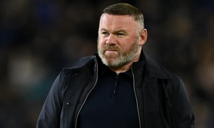 Rooney sẵn sàng bỏ lương 400 nghìn bảng để trở lại cầm quân