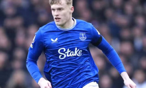 Được MU liên hệ, trung vệ Branthwaite hào hứng gia nhập