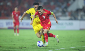 Tuyến giữa tuyển Việt Nam và bài toán mỏ neo của HLV Kim Sang-sik