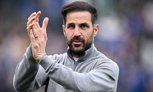 Materazzi tin Fabregas sẵn sàng dẫn dắt Man Utd