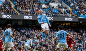 Haaland lập hat-trick, Man City hủy diệt Liverpool