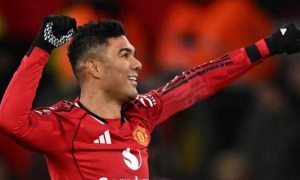 Giggs chỉ tên hai tiền vệ giúp Man Utd lột xác tuyến giữa