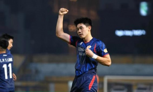 Điểm tin bóng đá Việt Nam 5/4: Đình Bắc chấm dứt 500 ngày tịt ngòi; Quang Hải rời sân bằng cáng