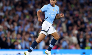 Man City và nỗi đắn đo mang tên Rodri