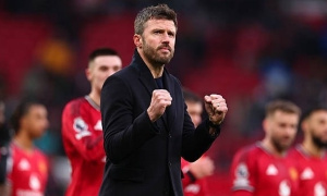 100 triệu bảng là chìa khóa để Michael Carrick hồi sinh Man United