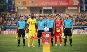 Thể Công Viettel đòi trọng tài ngoại bắt trận Ninh Bình
