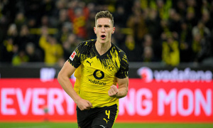 Man Utd và vũ khí bí mật trong cuộc đua giành Schlotterbeck