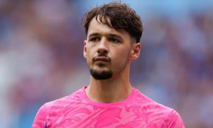 Tottenham gia nhập cuộc đua giành sao Man City thay Vicario