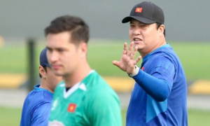 HLV Lee Woon-jae xây bức tường thép cho tuyển Việt Nam