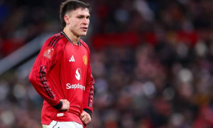 Romano xác nhận MU bán Ugarte để đón 2 tân binh